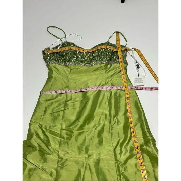 Marsoni Prom Gown Maxi Length Beaded Open Back‎ Sweetheart Neckline Green 14 - Picture 11 of 16